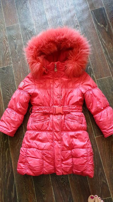 Продам класну пальто- куртку " КІКО" для дівчинки. Зріст 104- 116.
