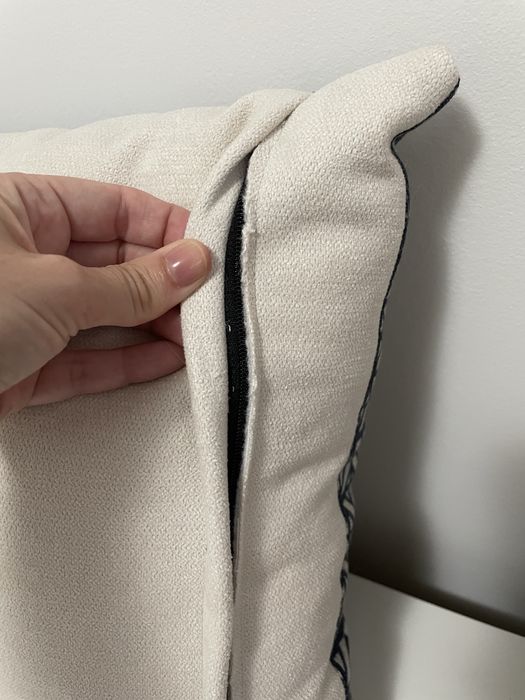 Capas de almofadas decorativas com enchimento