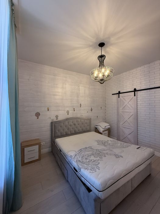 Дом 300 кв.м, Романков, Закрытый КГ, Бассейн