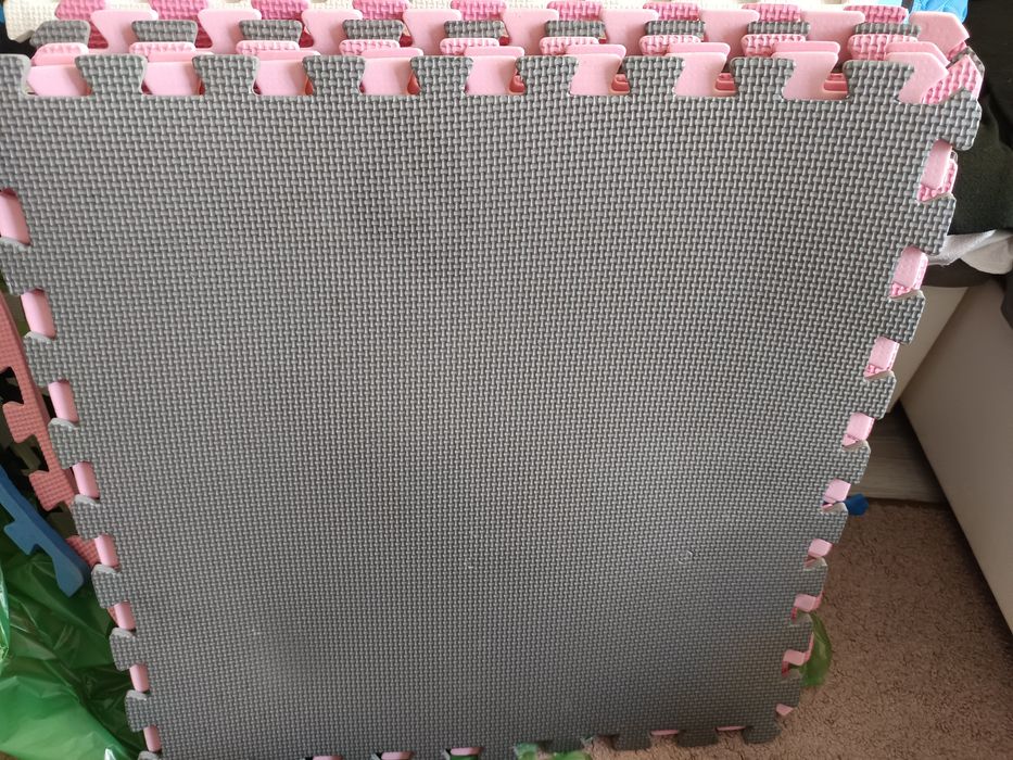 Mata dziecięca puzzle