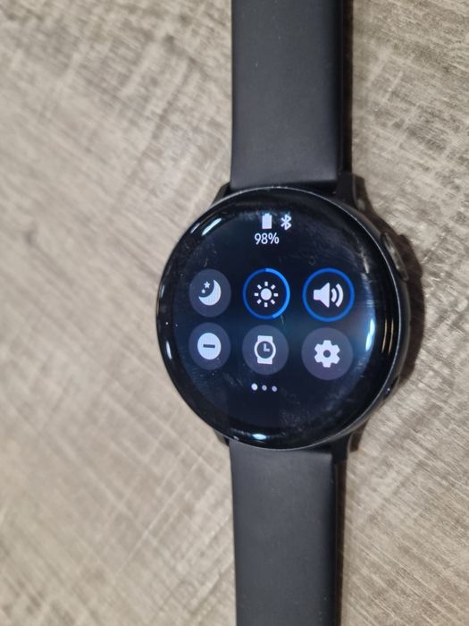 Часы Samsung Active 2