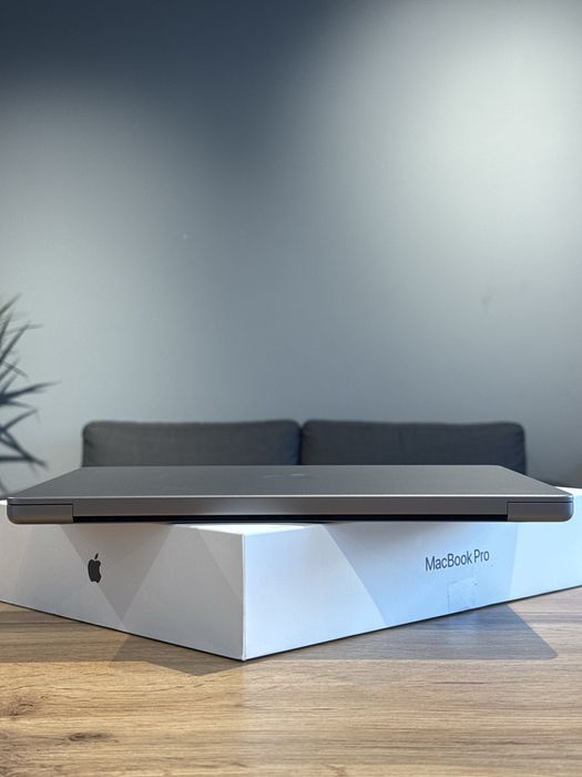 MacBook Pro 14 2021 M1 Pro 16/512gb !! Гарантія від магазину !!