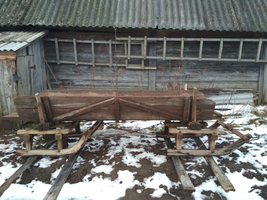 Санні кінні в гарному стані, дубові