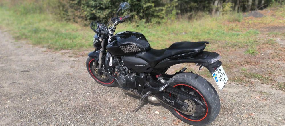 Продам Honda Hornet 600
