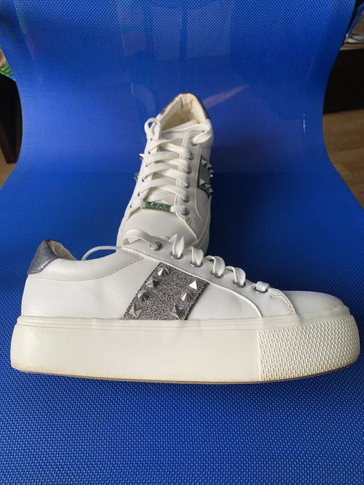 Кросівки. Кеди. STEVE MADDEN. р. 38.5