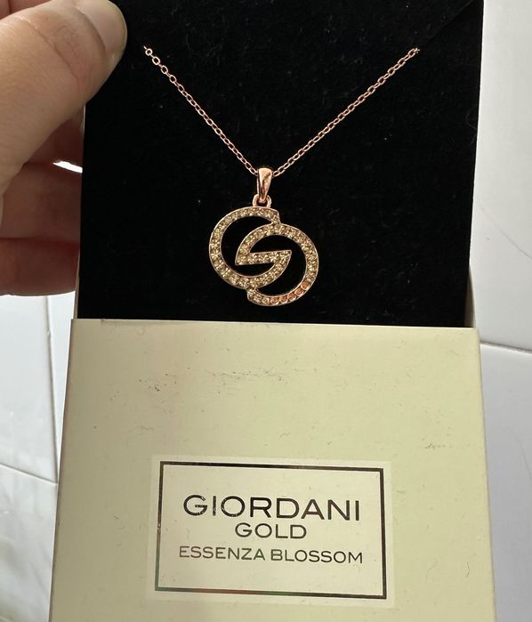 Caixa Colar Giordani Gold