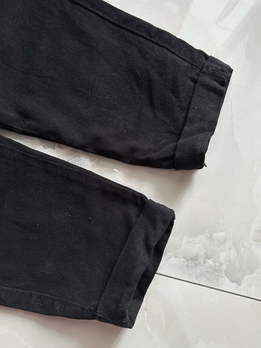 Sprzedam damskie spodnie jeansowe czarne marki Bershka ( rozmiar XS )