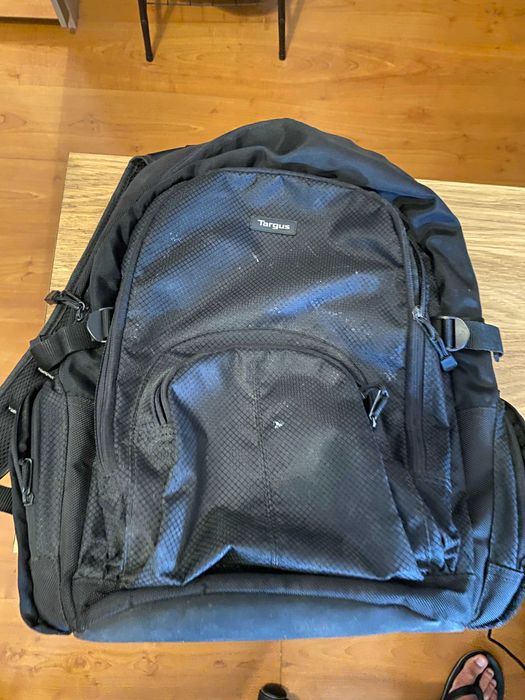 Mochila Targus + Capa de Proteção PC