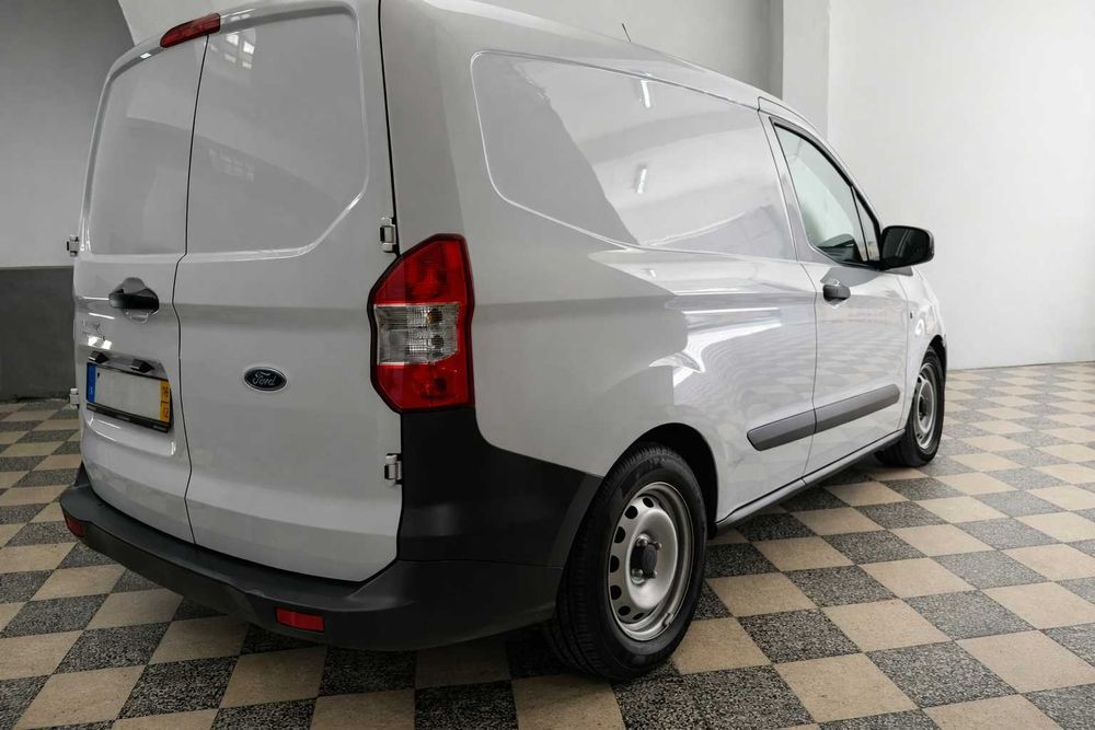 Ford Transit Courier 1.5 TDCi – 12/2016 – 99.500 km