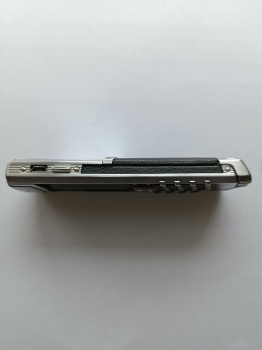 Мобільний телефон VERTU
