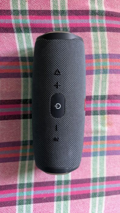 Колонка JBL Charge Essential 2 с комплектом