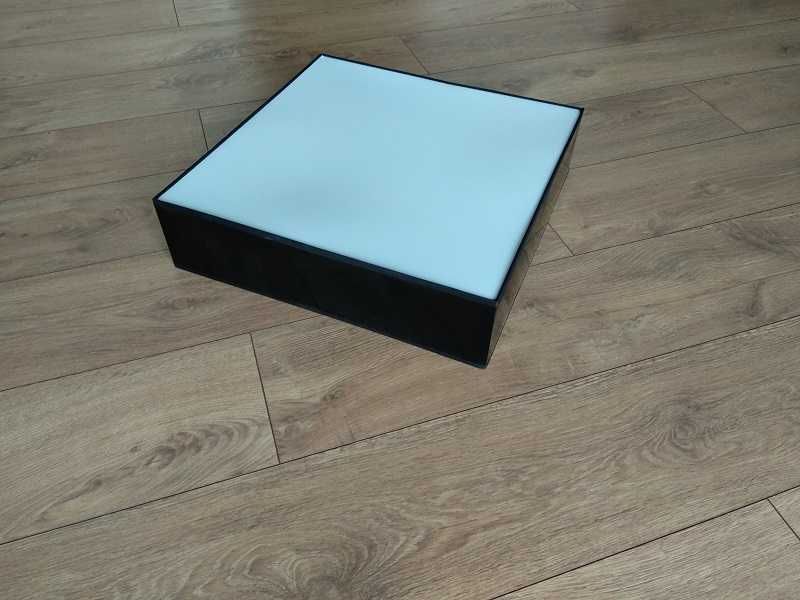2 x lampa plafon kwadratowy biała i czarna