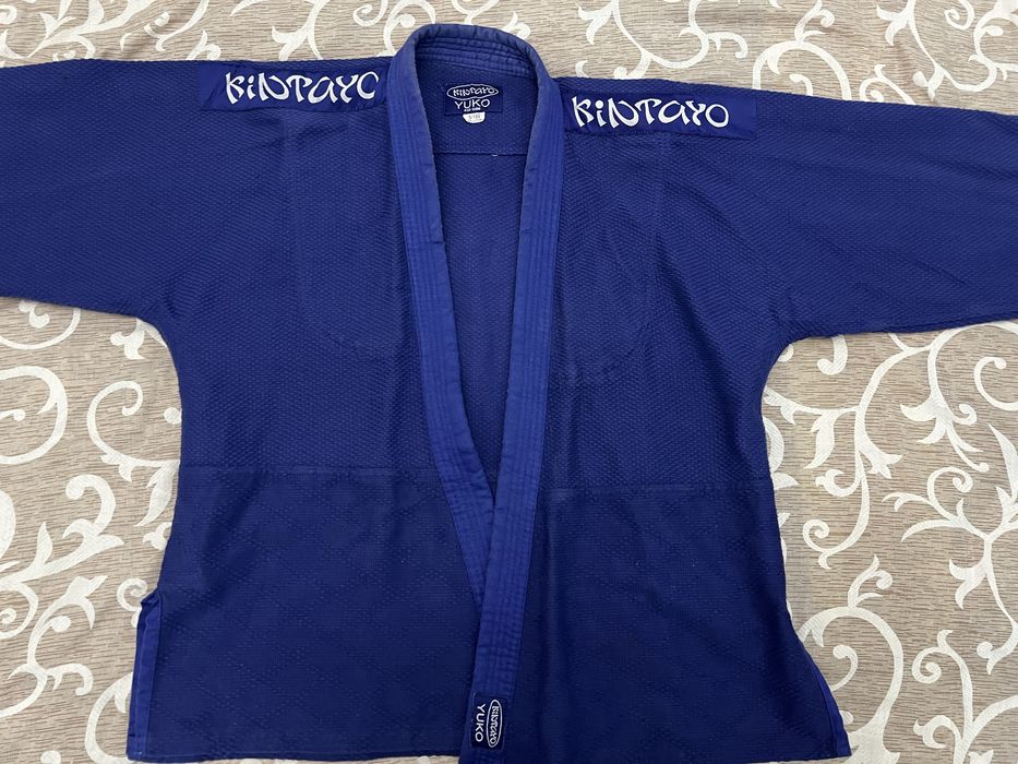 Продам Кімоно, для bjj Бу розмір: 5/180.