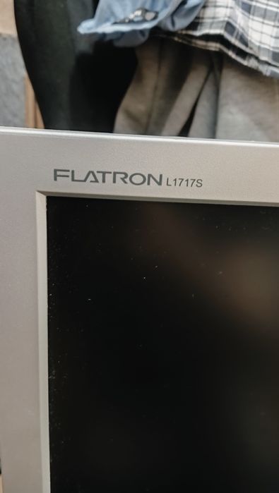 Монитор LG flatron 17 дюймой