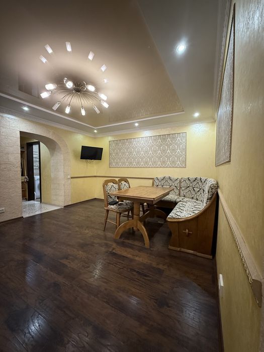 2-кімнатна квартира за адресою вул. Франка (площа 70 м²) - Atlanta.ua - фото 2