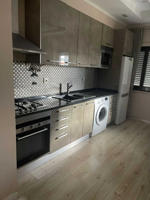 T3 Pontinha - Apartamento Aconchegante na Avenida 25 de Abril