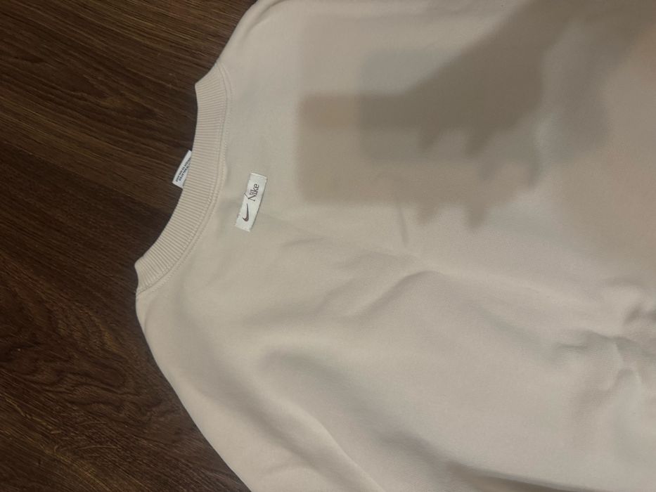 Світшот Nike оригінал, молочний колір,розмір оверсайз