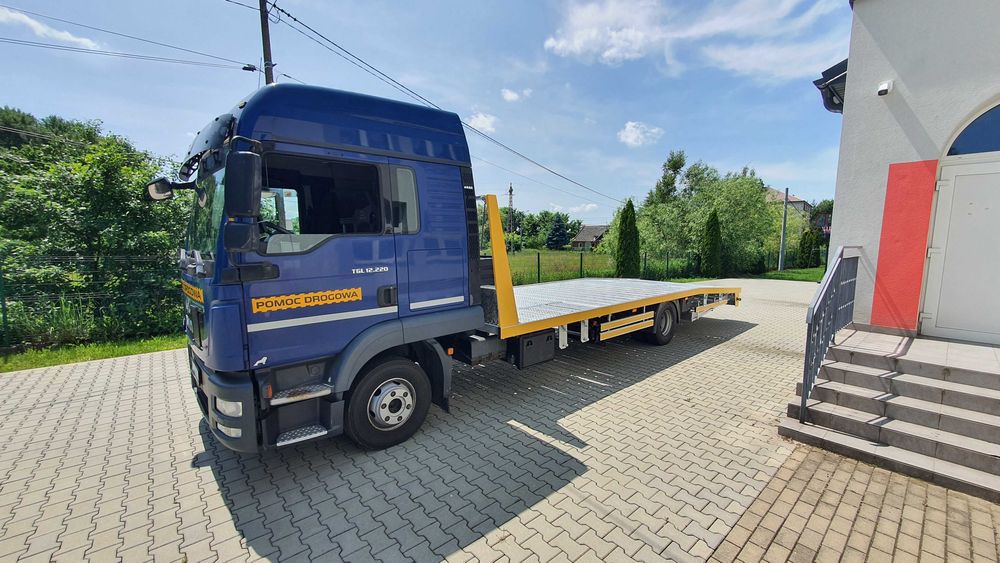 Laweta zabudowa pomocy drogowej najazd ciężarowe małopolska