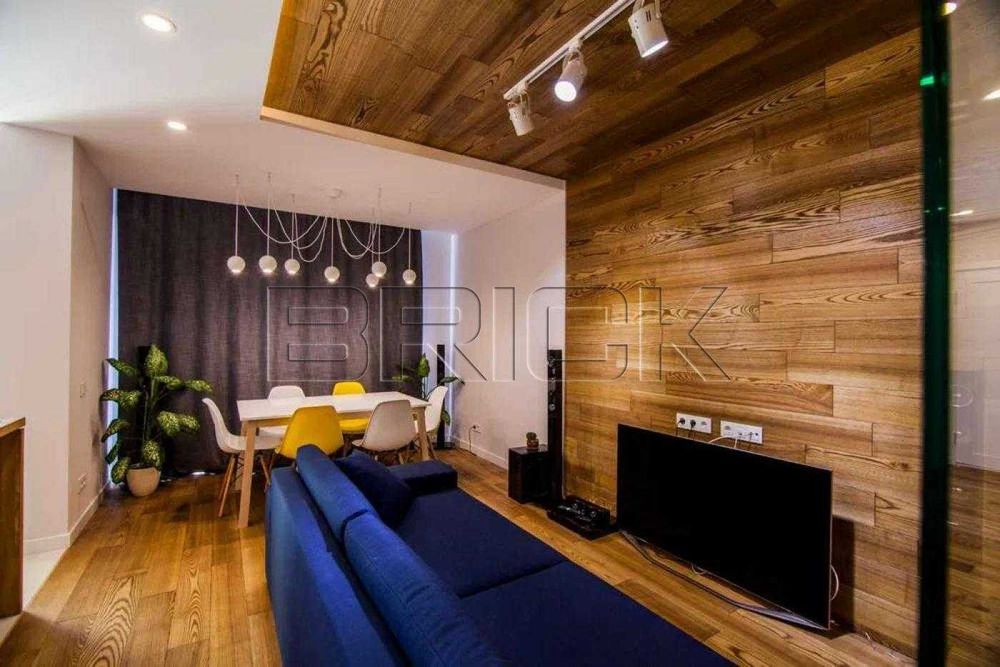 Продажа 2х кімнатної квартири, ЖК Відпочинок Петрицького 13