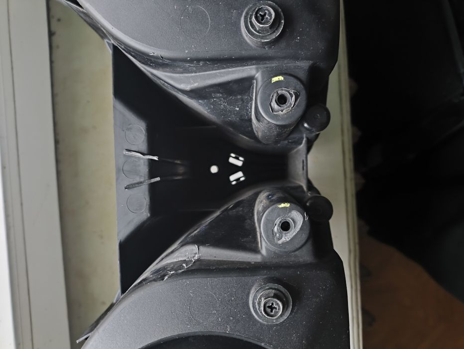 Yamaha R1 rn09 lampa reflektor