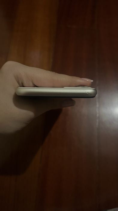 iPhone 11 64 GB – Bom estado – Bateria 99%