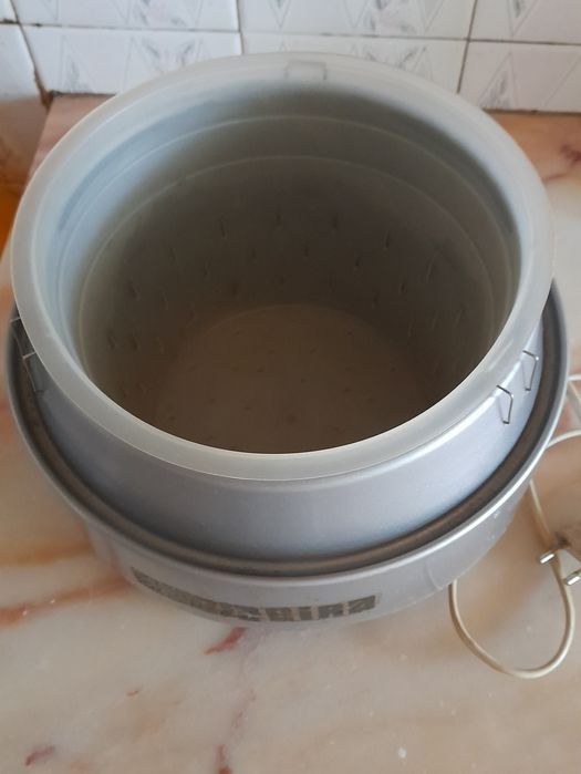 Queijeira vintage a funcionar bem - ÚLTIMOS DIAS