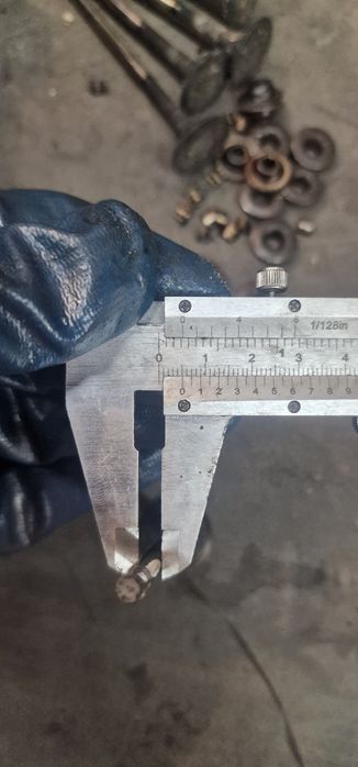 Впускні клапана bmw n52b25 b30 розбрка m57 n57 n42 n46 n43 n51 n53 n54 n55 головка розпредвал шатун поршень коленвал  гбц клапанна кришка е60 е70 е90