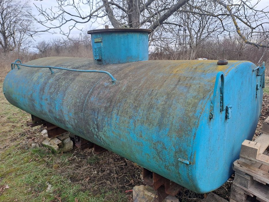 Продам бочку в хорошуму стані