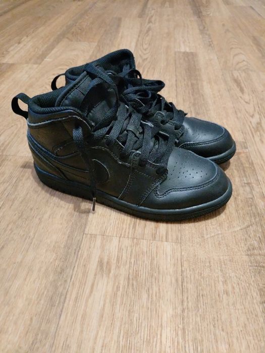 Дитячі шкіряні кроси