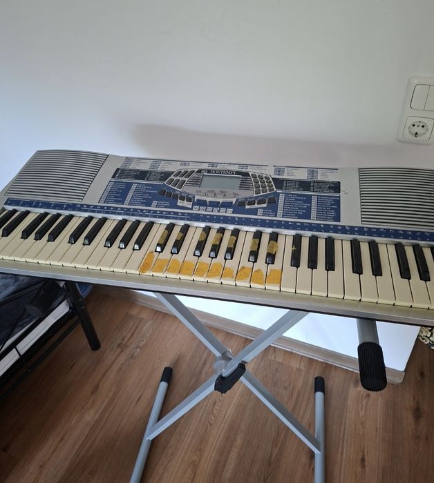Музичний синтезатор , keyboard піаніно 91 см