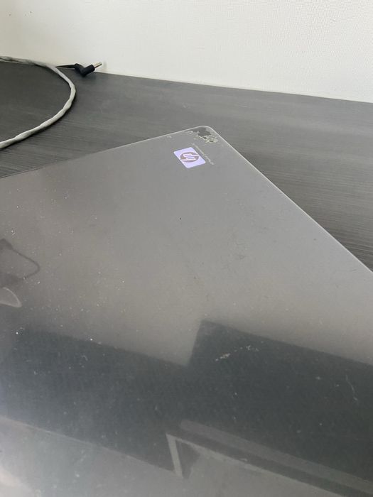 Ноутбук HP Pavillion dv 3000
