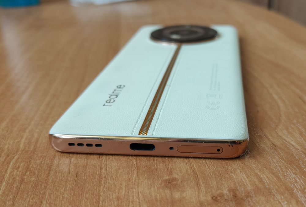 Smartfon Realme 11 Pro+ 5G 12/512GB Beżowy