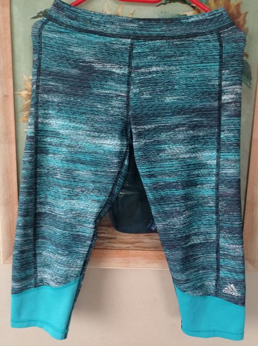 Adidas legginsy treningowe damskie 3/4 jak nowe rozmiar M