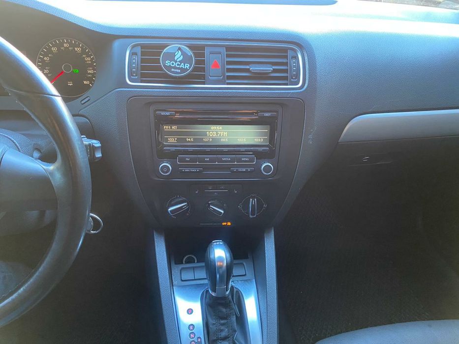 Фольксваген Джетта 2.0 TDI Акпп"мокра" DSG 250