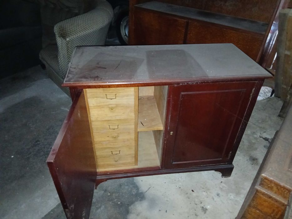 Armário compartimentos