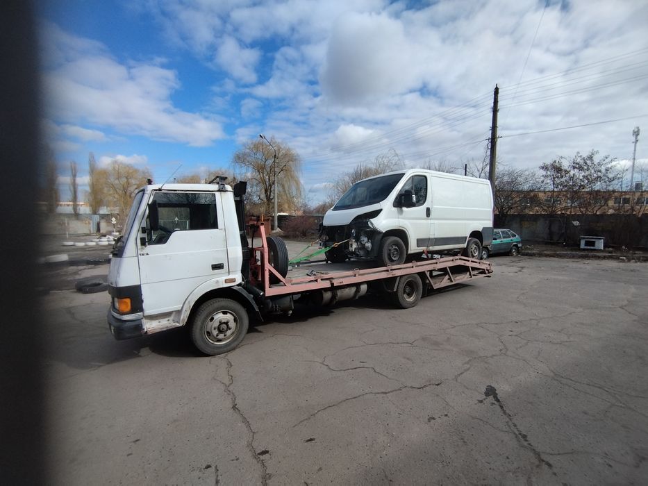 Продам Евакуатор Тата