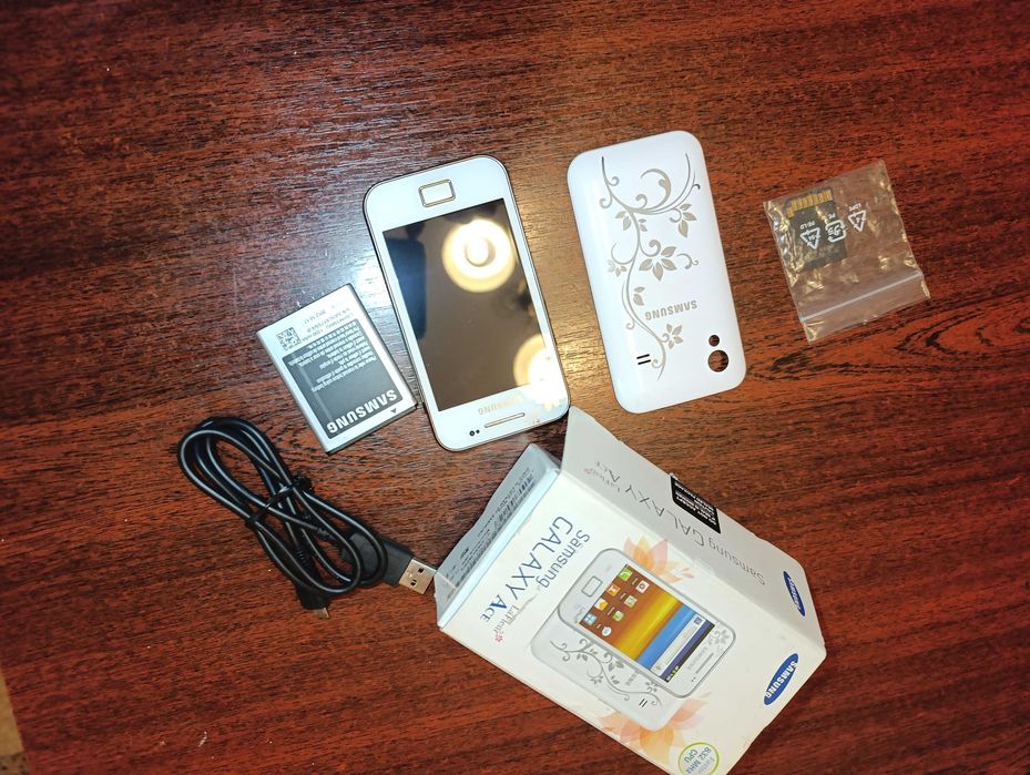 Продаю смартфон Samsung Galaxy Ace GT-S5830i.