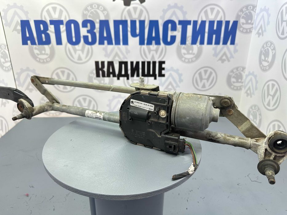 Трапеція двірників Шкода Октавія А5 моторчик Octavia A5 cклоочисник