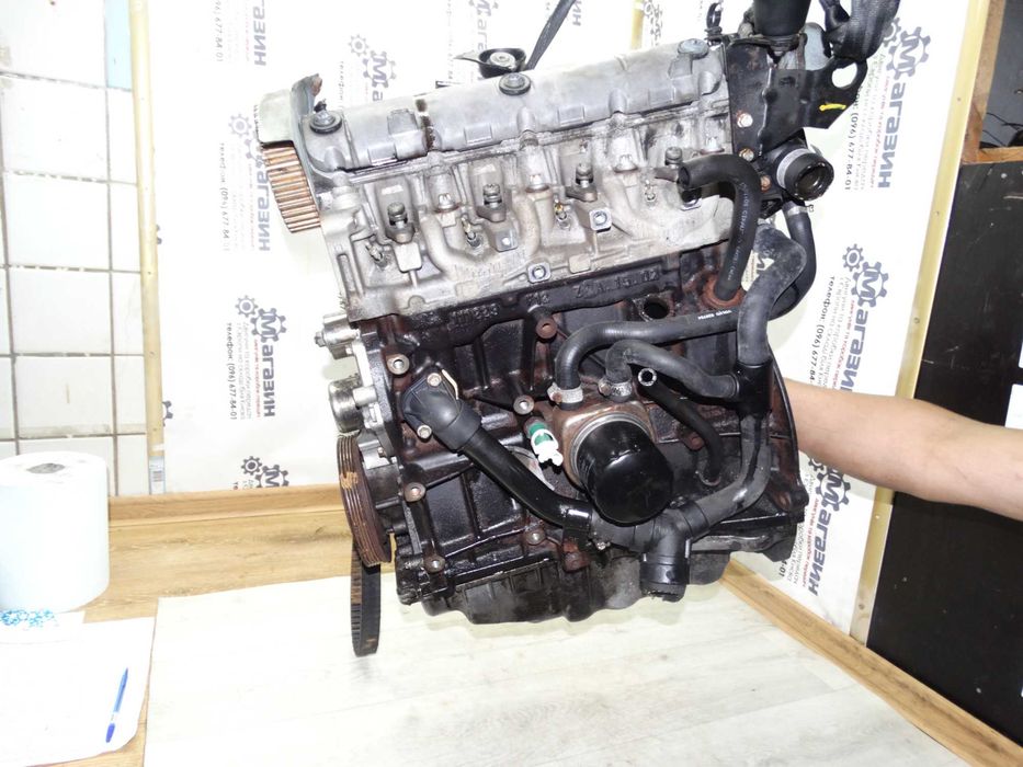 Двигун рено трафік 1.9 DCI Renault Trafic II F9K (01–10)  Opel Vivaro