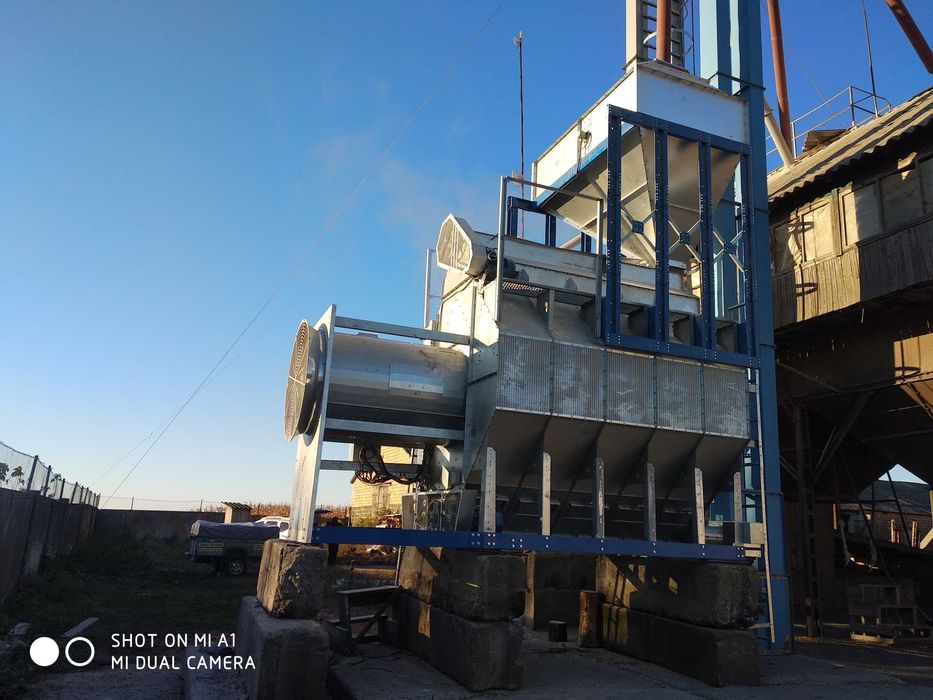 Зерносушарки Зерносушилки Сушки зерна Мобільні зерносушарки Нові і Б/В