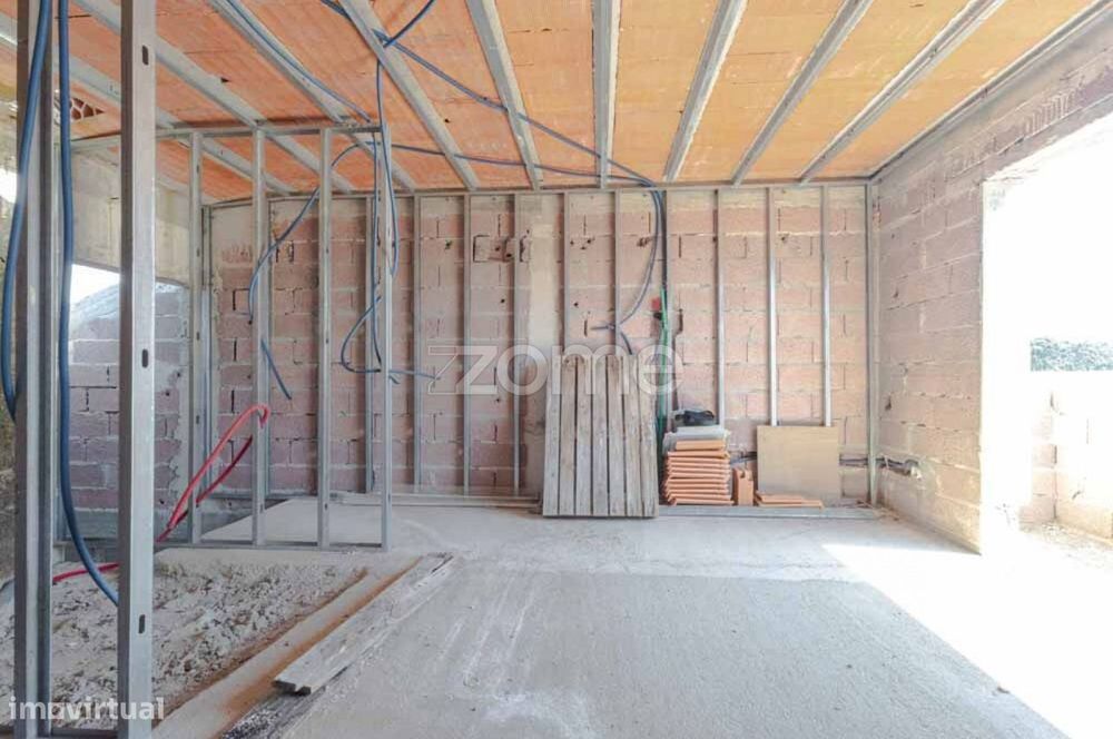 Duas Moradias T2 Duplex em Construção | Moreira da Maia