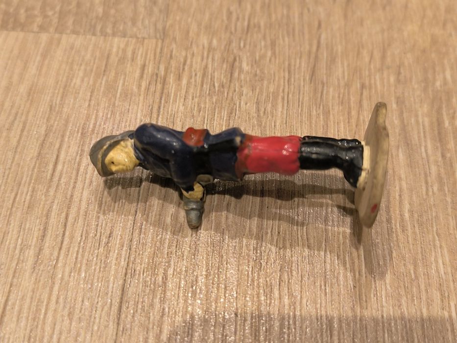 Strażak-Zabytkowa Figurka Gumowa-PRL/5,5 cm