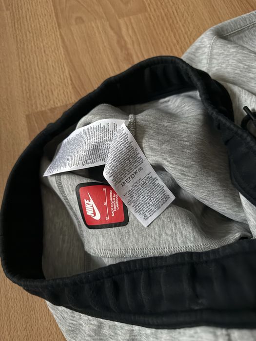 Dres nike tech fleece