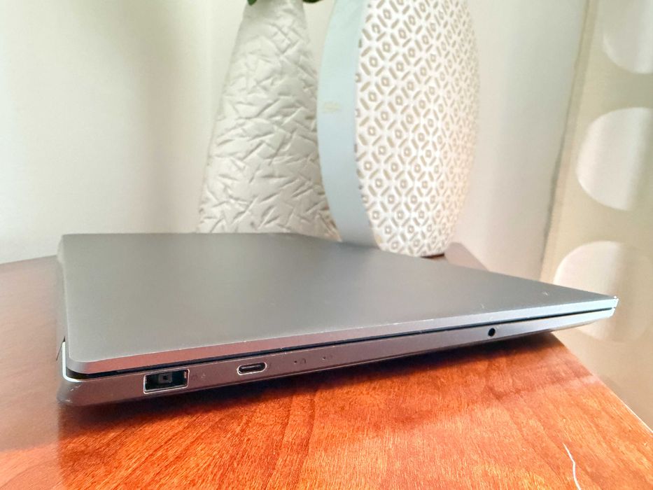 Lenovo IdeaPad Gaming 15.6"|i7-7700HQ|16G Ram|Ssd 512Gb|GTX1050 Ti 4Gb