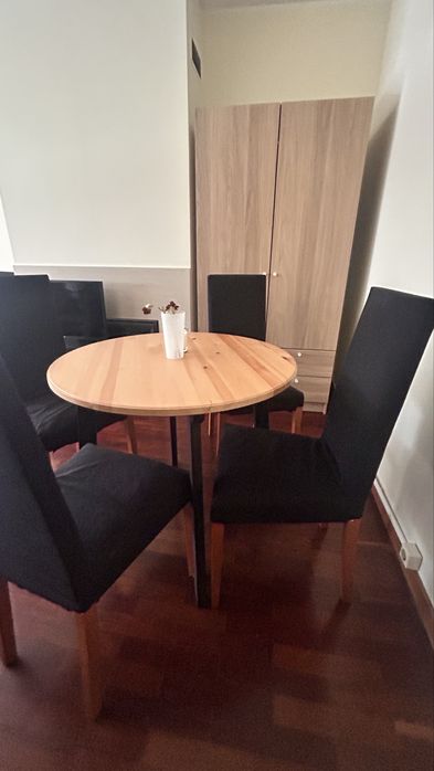 Mesa de jantar (cadeiras noutro anuncio) 85cm diametro