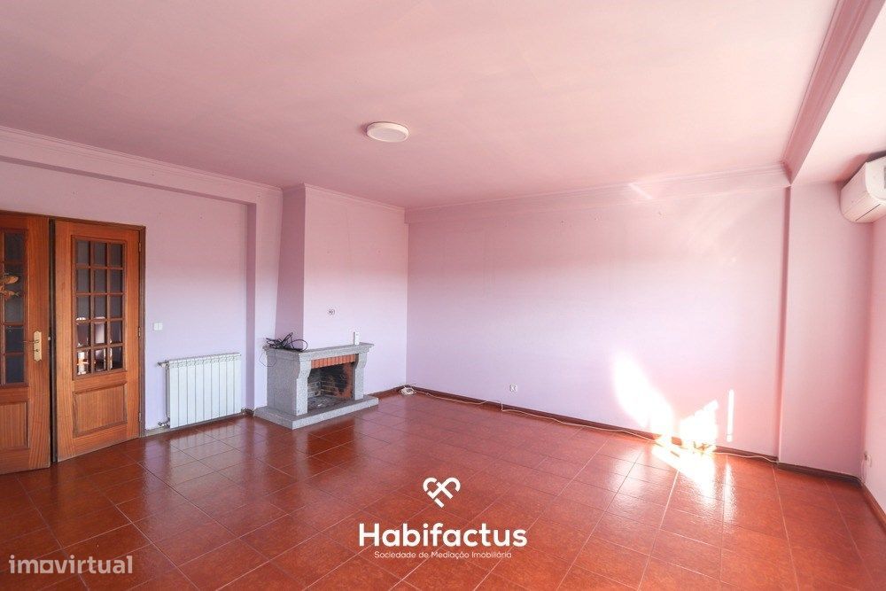 Apartamento T3+1 Duplex para  venda em Marzovelos.