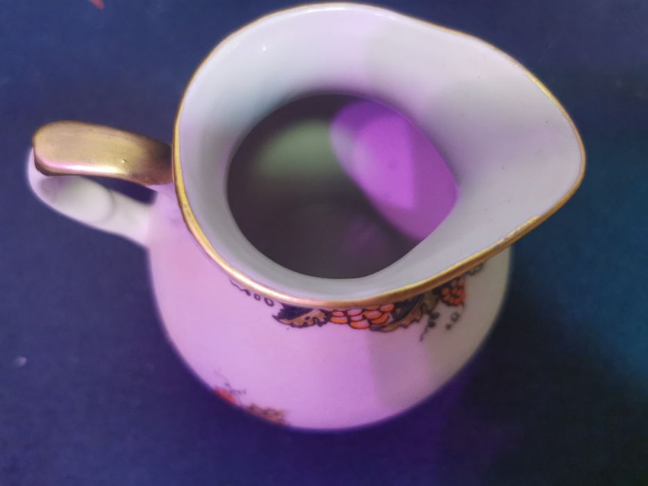 Молочник, глечик