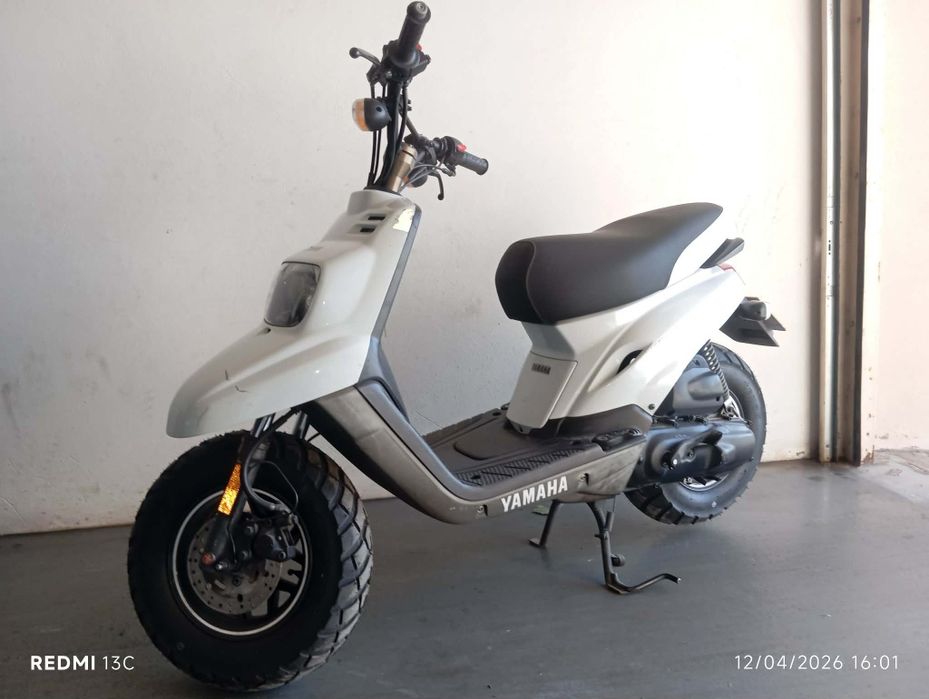 Bws naked branca e bege