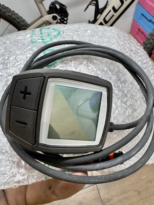 N owy wyświetlacz/licznik  bosch purion