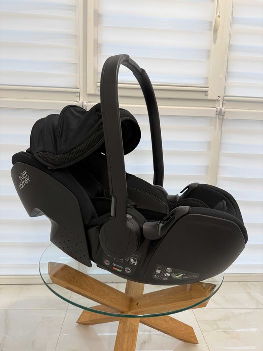 Автокрісло Britax Römer Baby-Safe 5Z2